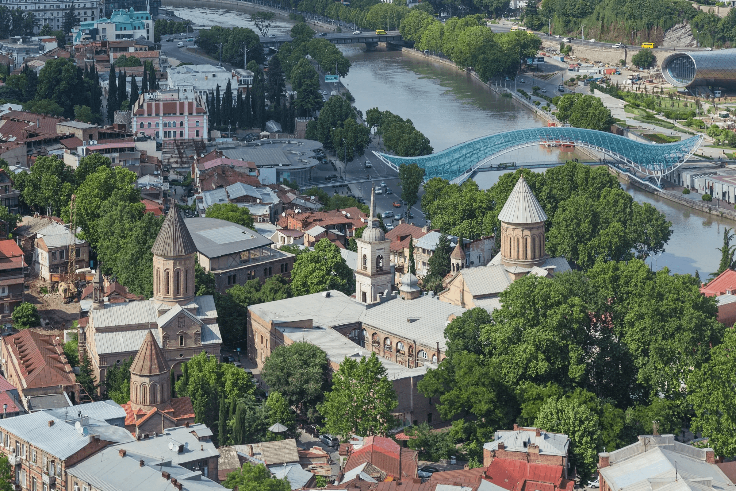 Old Tbilisi above the Mtkvari river